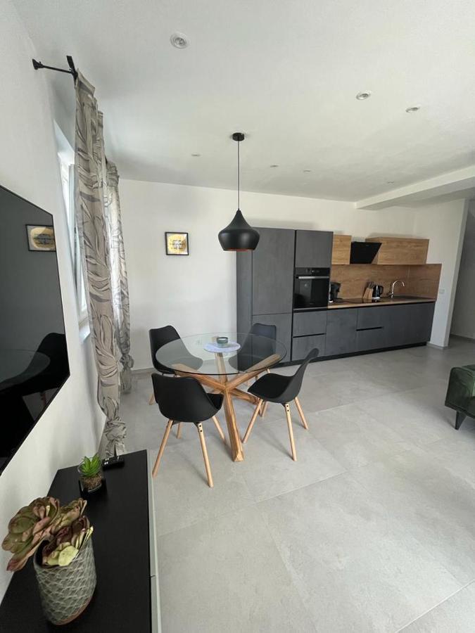 比比涅Haus Dalmatia With Heated Pool公寓 外观 照片