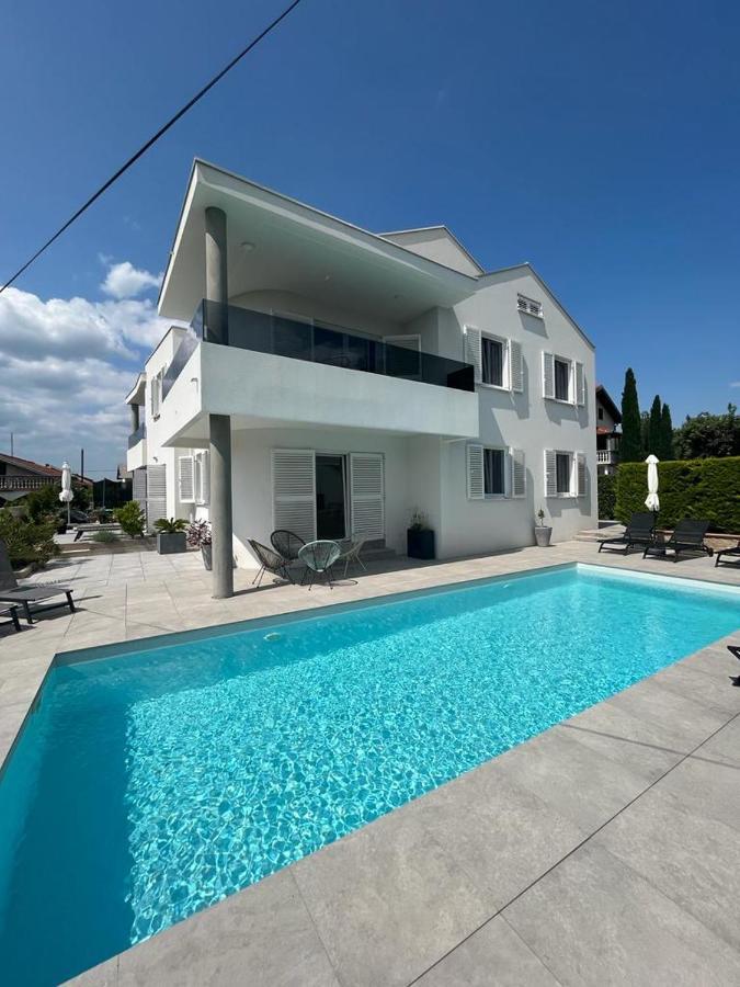 比比涅Haus Dalmatia With Heated Pool公寓 外观 照片